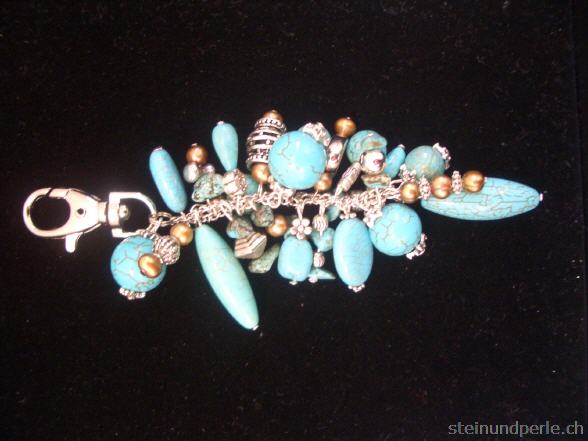 T&uuml;rkis und goldene Perlen Anh&auml;nger